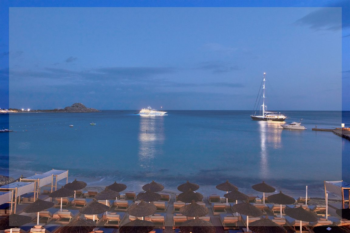 dkoystermykonosrestaurantbar DK Oyster Mykonos Luxury Sea Side