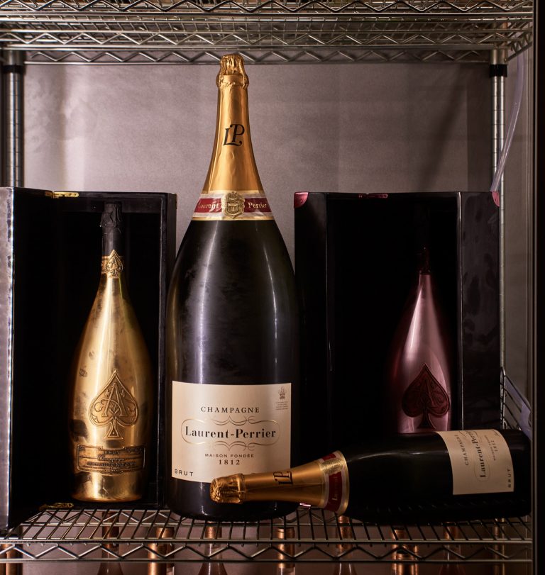  DK Oyster Mykonos Luxury Sea Side Restaurant